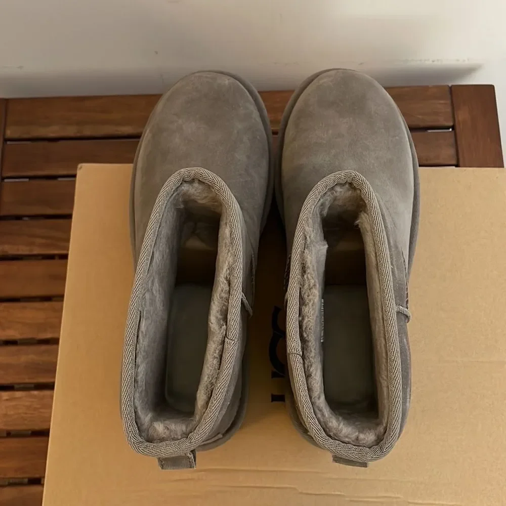 UGG Classic Mini Platform Smoke Plume Women Size 9 - Picture 13 of 15